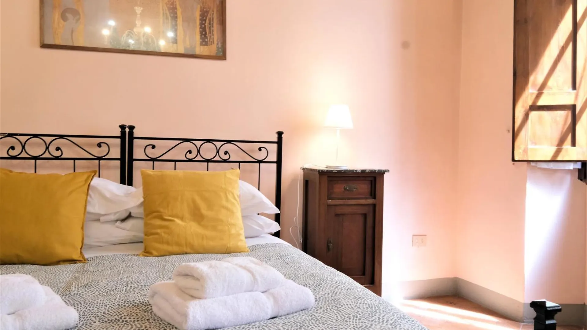 Wine Apartments Florence Pomino