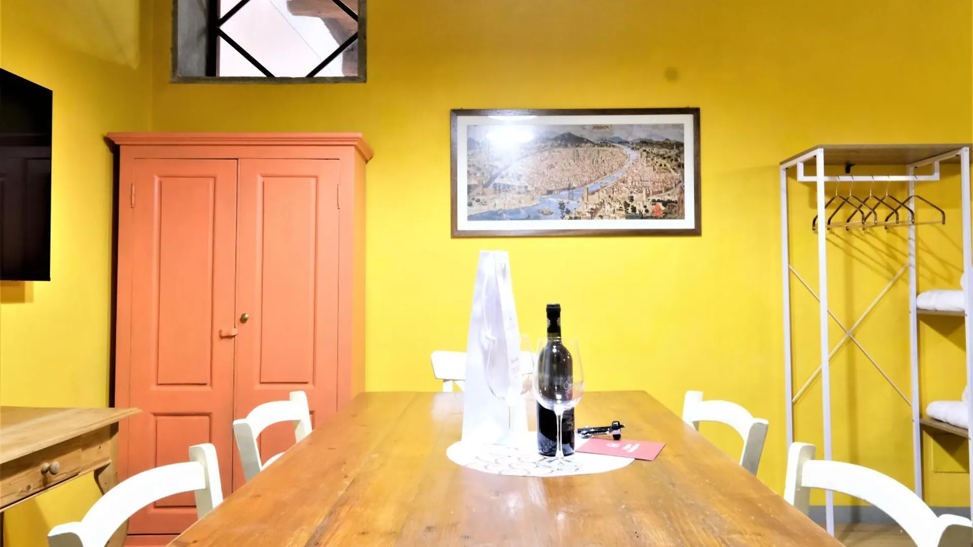 Wine Apartments Florence Pomino